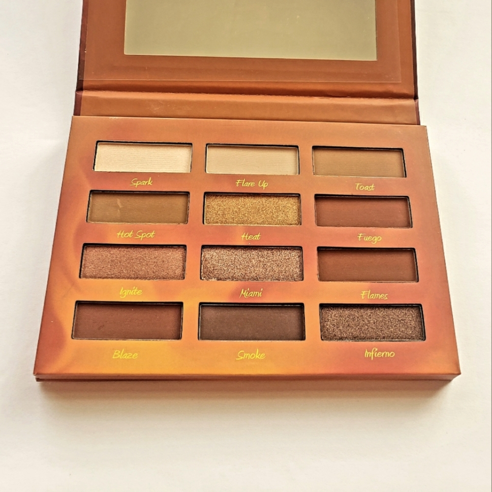 Hot Fire Eyeshadow palette